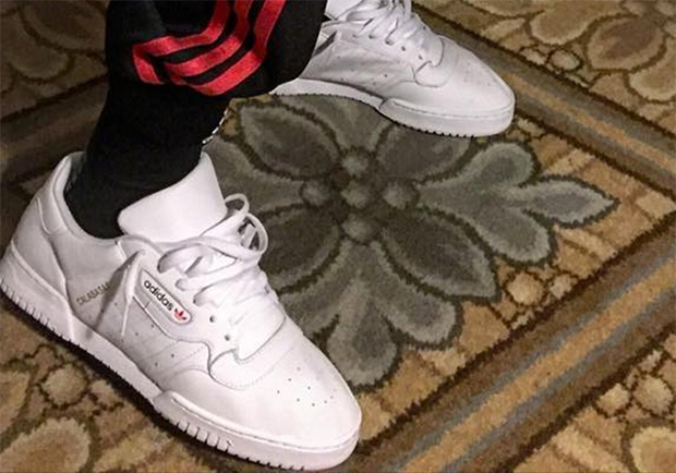 After months of speculation and long distance paparazzi shots we finally get a detailed look at the Yeezy X Adidas Powerphase Calabasas