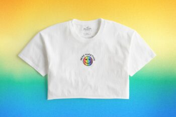 Hollister – Pride Collection Unisex Crop Oversized Print Graphic Tee (White) – £19 – www.hollisterco.com1
